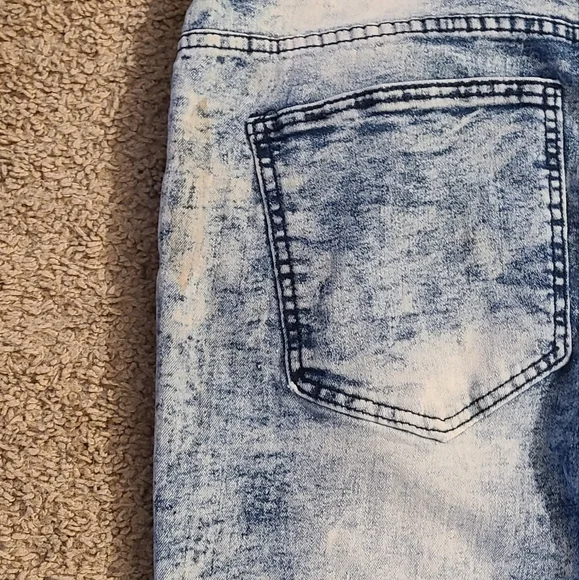 Mens Fusai Jean's, size 34x32. - Picture 4 of 7